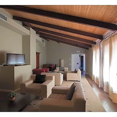 La Casona De Valbuena
