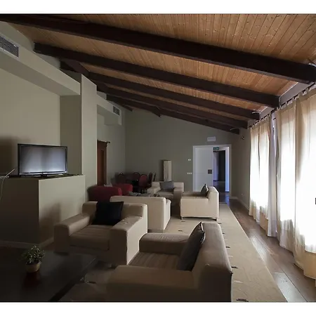 Hotel La Casona De Valbuena